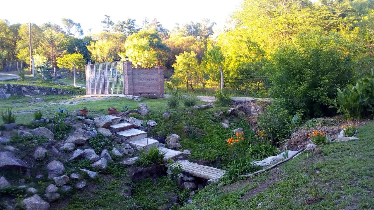 Cabañas los Plátanos La Granja Esterno foto