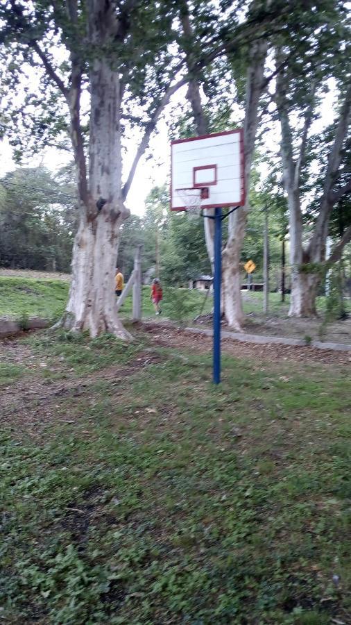 Cabañas los Plátanos La Granja Esterno foto