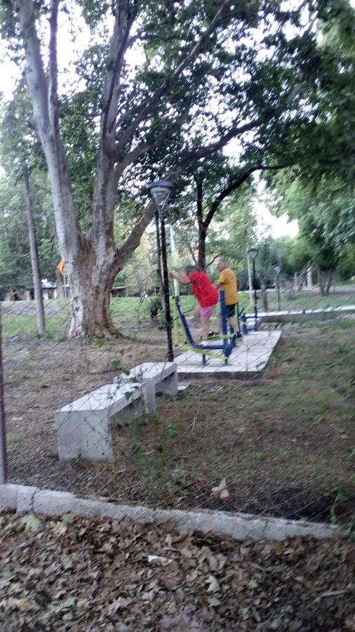Cabañas los Plátanos La Granja Esterno foto