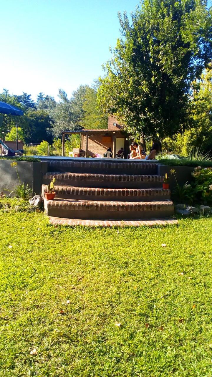 Cabañas los Plátanos La Granja Esterno foto
