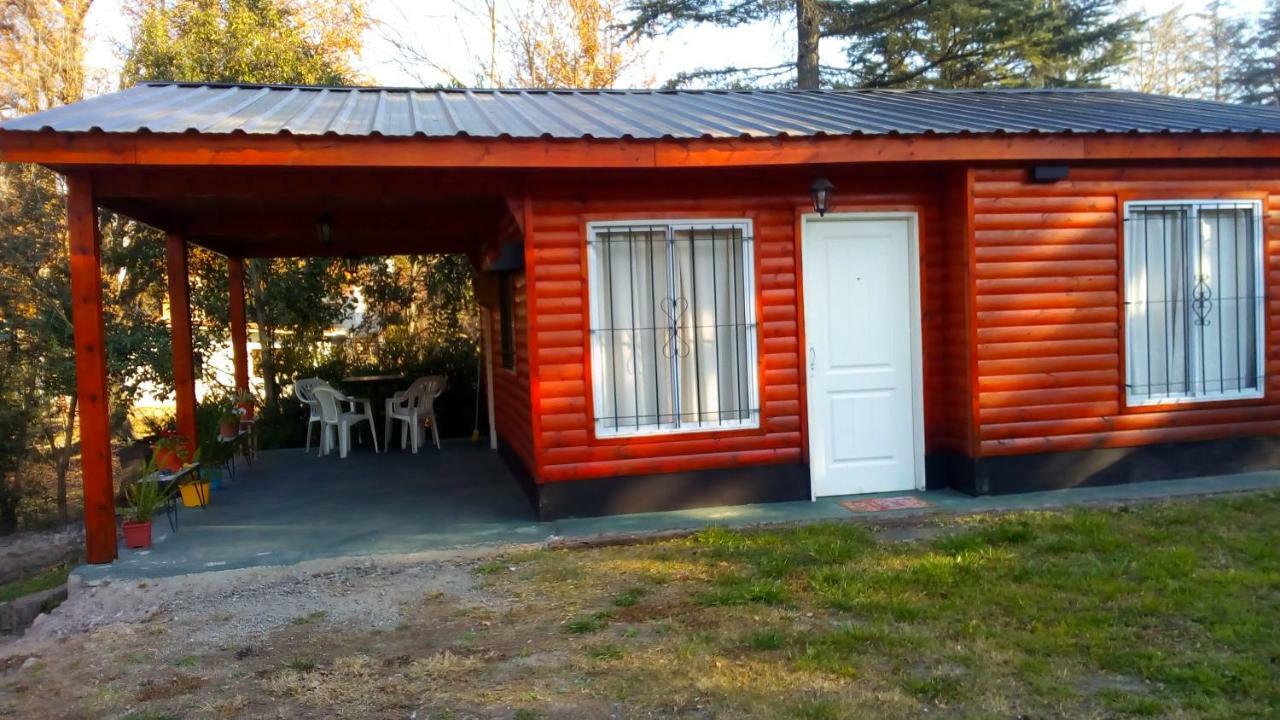 Cabañas los Plátanos La Granja Esterno foto